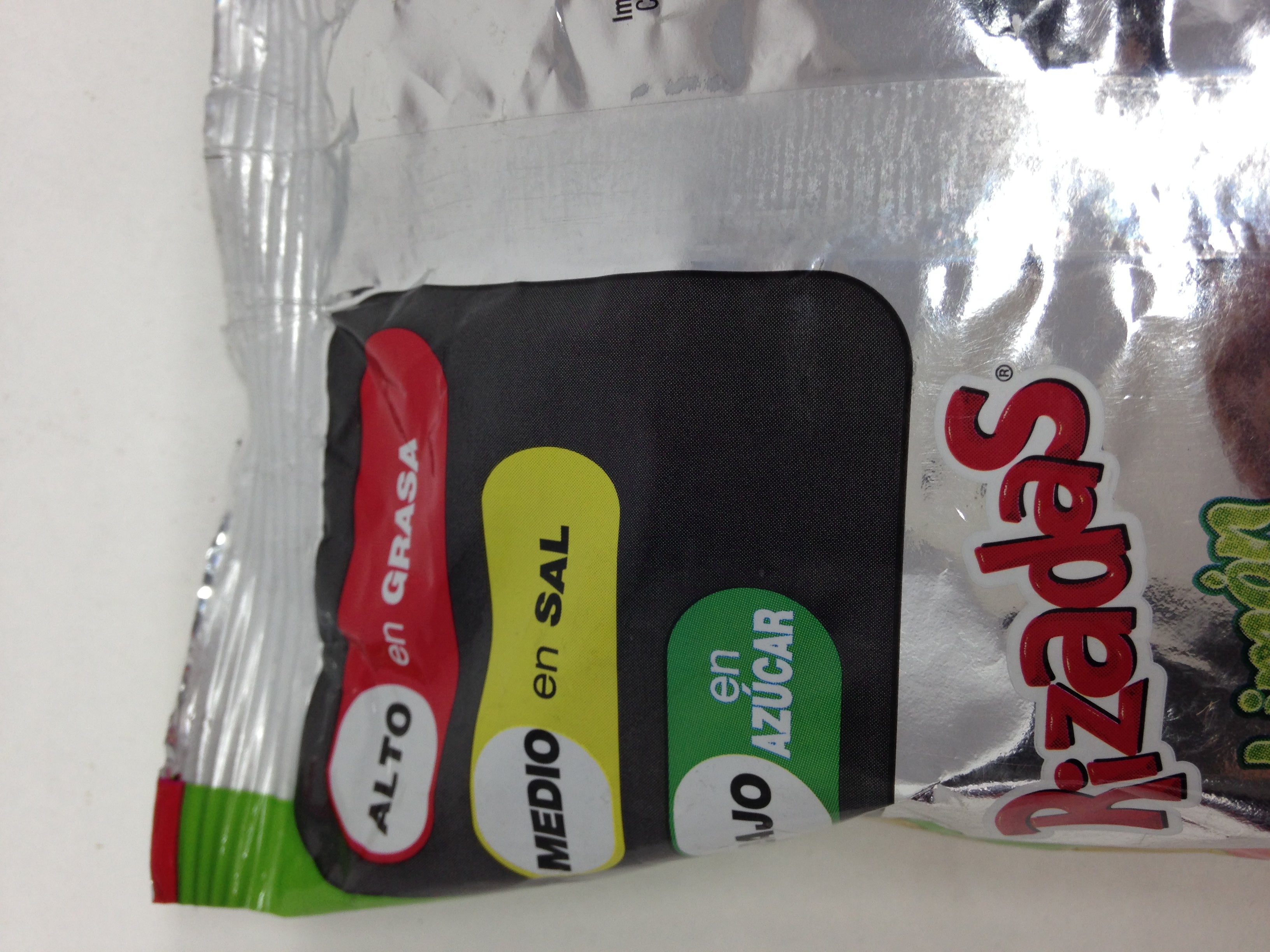 RIZADAS YUPI LIMÓN 25GR